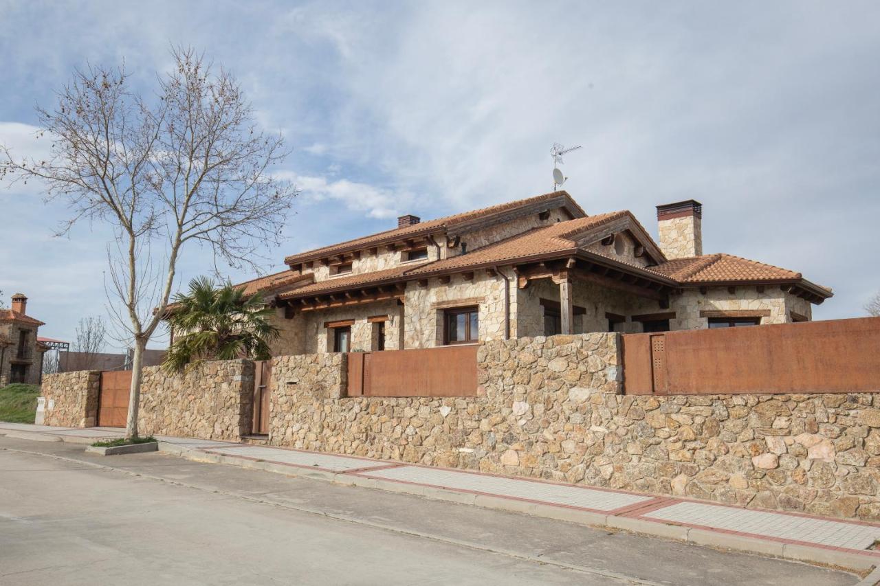 Casa Rural La Nava De Tizneros Exterior photo