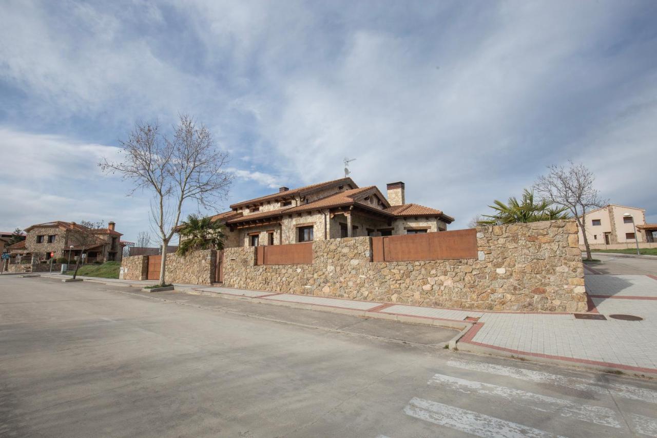 Casa Rural La Nava De Tizneros Exterior photo